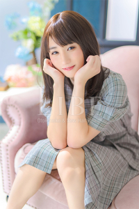 白咲るるな